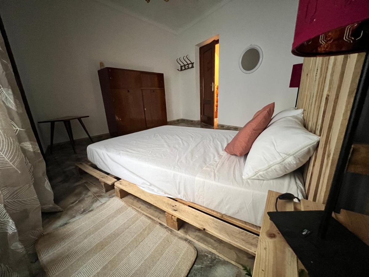 Las Parras House - Casa En Torredelcampo Kültér fotó