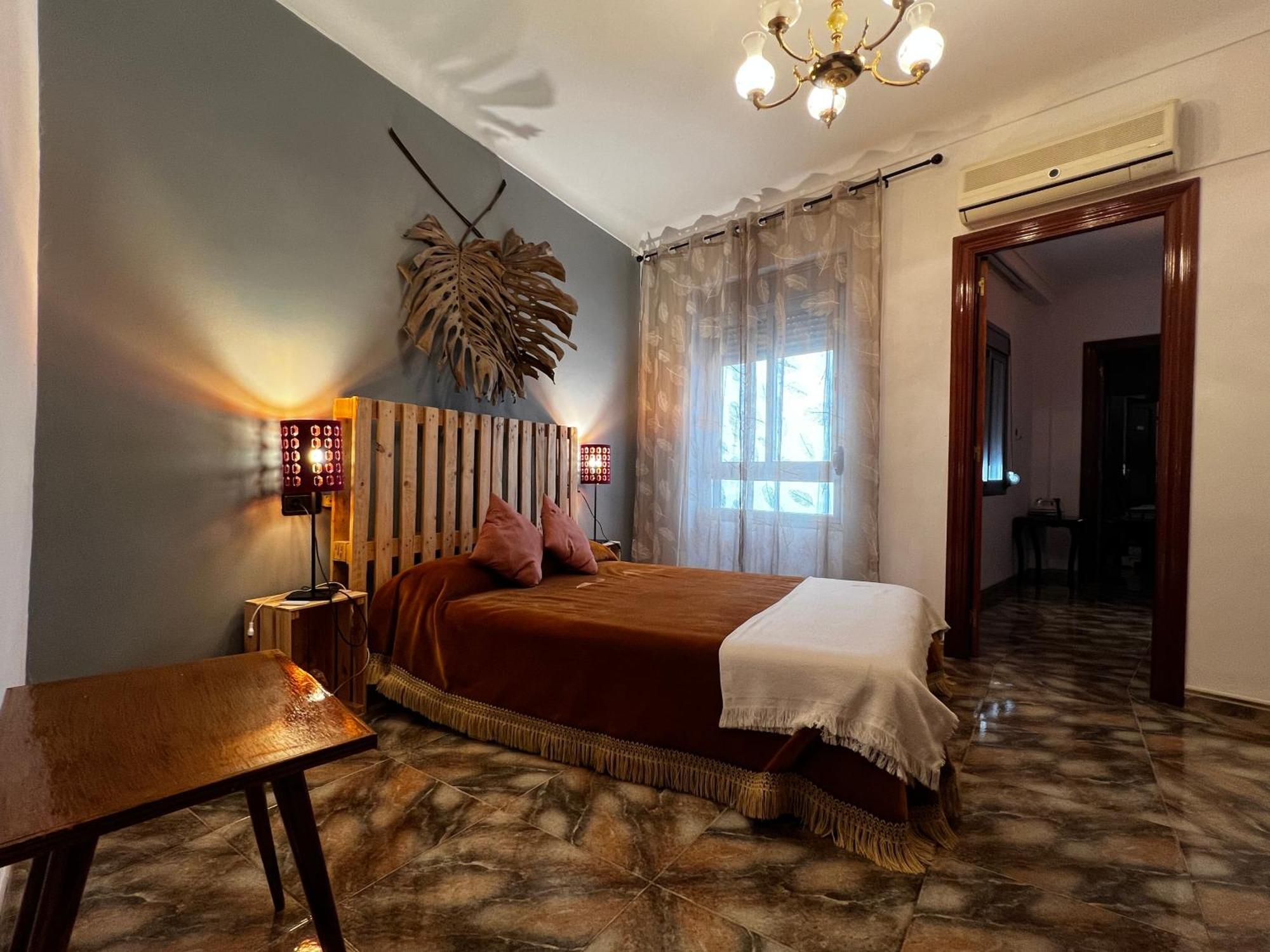 Las Parras House - Casa En Torredelcampo Kültér fotó